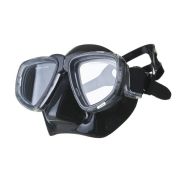 Маска для плав. Salvas Neptun Black, CA515N2TNSTH, закален.стекло, силикон, р. Senior, черный